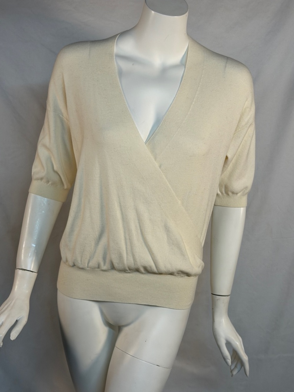 White + Warren Cream V-Neck Surplice Short Sleeve Sweater